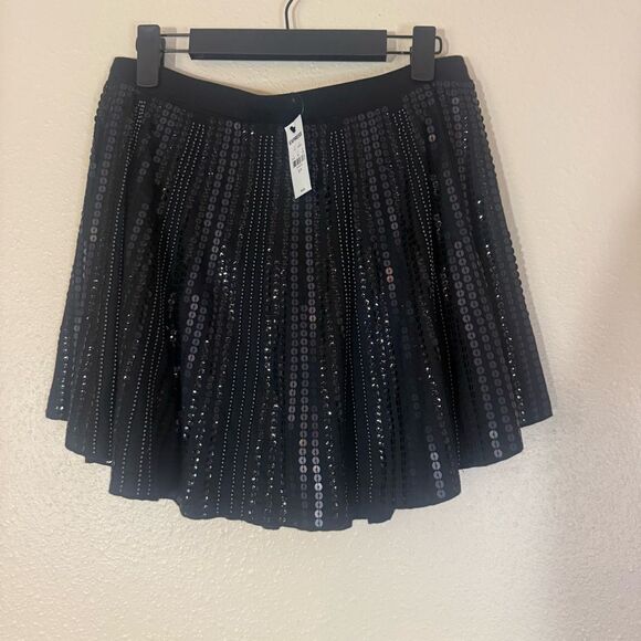 NEW Express Black Sequin beaded skort S - Picture 1 of 5